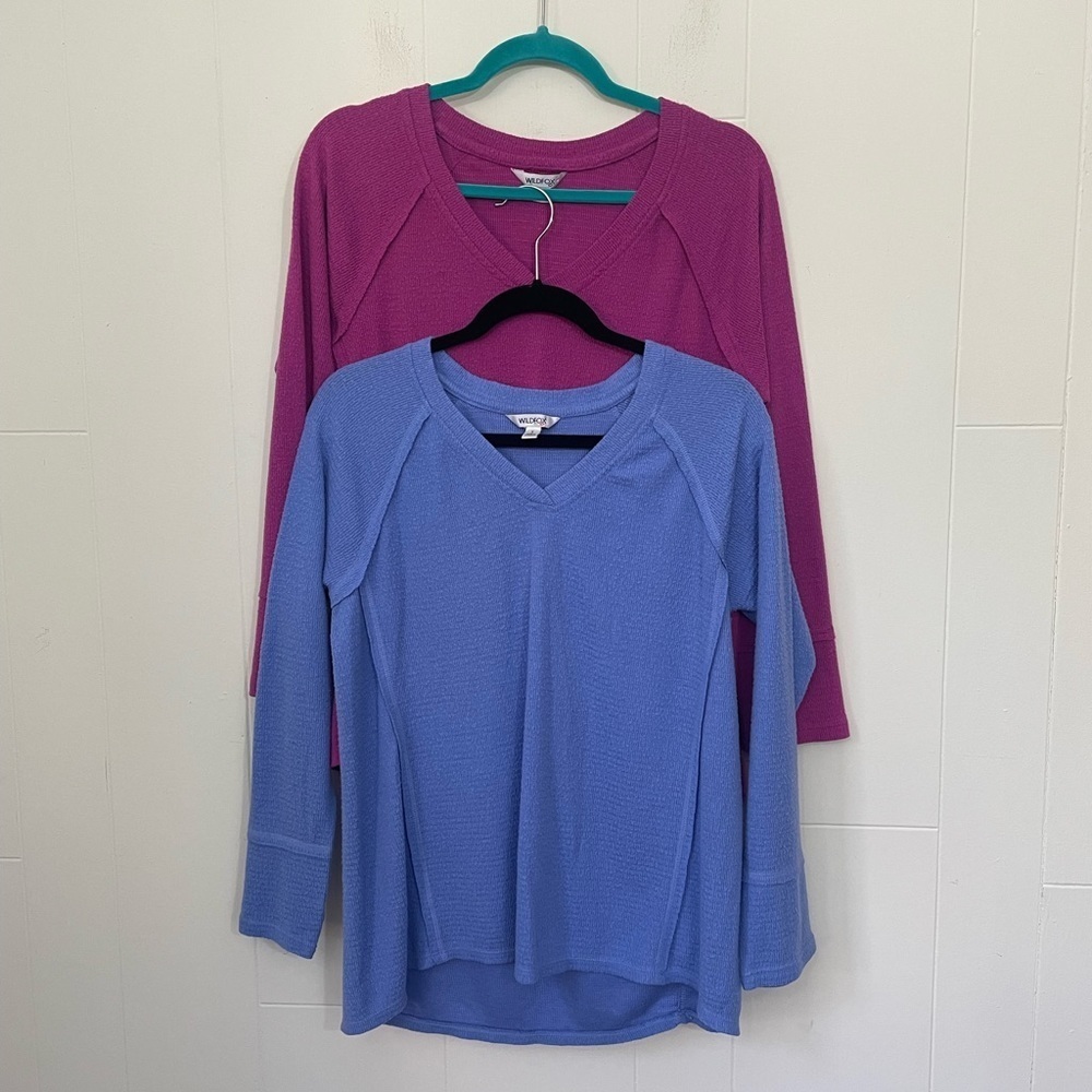 Set Of 2 Wildfox Cozy Vneck Loungewear Tops Size S Pink Purple Long Sleeve